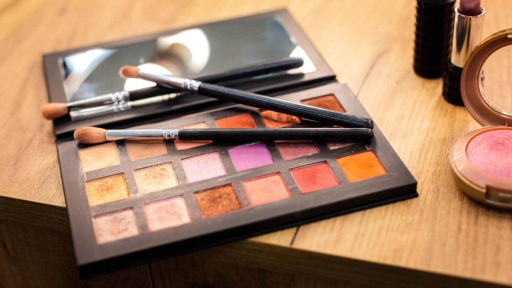 Far Fırçaları